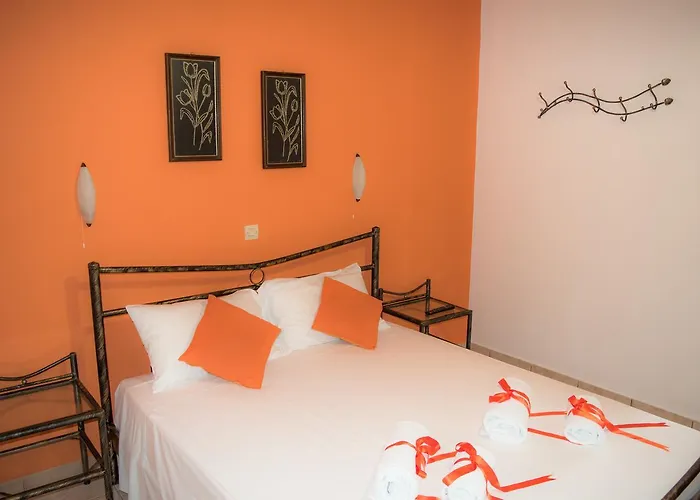 Apartamento Mirsini *